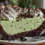creamy grasshopper pie - featured image