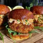 crispy mini crab cake sliders - featured image