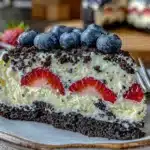 Easy No-Bake Oreo Flag Cake - featured image