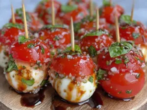 patriotic caprese skewers - featured image