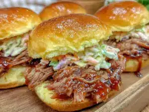 slow cooker pulled pork sliders - featured image